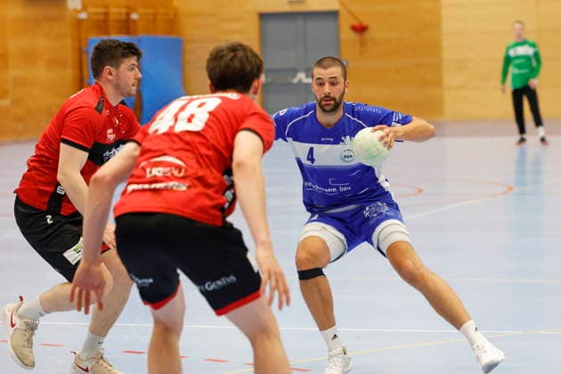 02 05 2026 Handball Oberliga Männer 2025 2026 SG Arheilgen HSG Rodgau Nieder Roden II 36 29 v li Jascha Schuricht 2 Rodgau Philipp Sonderecker 4 SGA Darmstadt Hessen Germany