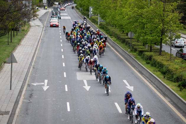 61st Presidential Cycling Tour of Turkiye ANKARA, TURKIYE - MAY 3: Cyclists compete during the eighth stage of the Presidential Cycling Tour of Turkiye 2026 (TUR 2026) on the Ankara-Ankara route in Ankara, Turkiye, on May 3, 2026. The race, held for the 61st time, is included in the Union Cycliste Internationale (UCI) Europe Tour calendar and is Turkiye’s only event in the ProSeries category. Didem Mente Anadolu Ankara Turkey. Editorial use only. Please get in touch for any other usage.  Copyright: x2026xAnadoluxDidemxMentex