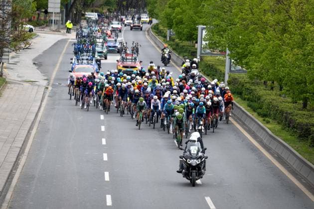 61st Presidential Cycling Tour of Turkiye ANKARA, TURKIYE - MAY 3: Cyclists compete during the eighth stage of the Presidential Cycling Tour of Turkiye 2026 (TUR 2026) on the Ankara-Ankara route in Ankara, Turkiye, on May 3, 2026. The race, held for the 61st time, is included in the Union Cycliste Internationale (UCI) Europe Tour calendar and is Turkiye’s only event in the ProSeries category. Didem Mente Anadolu Ankara Turkey. Editorial use only. Please get in touch for any other usage.  Copyright: x2026xAnadoluxDidemxMentex