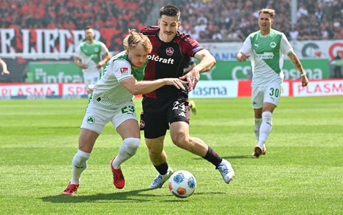 03 05 2026 Soccer Season 2025 2026 2 Soccer Bundesliga Derby Frankenderby 32 Matchday SpVgg Greuther Fürth Kleeblatt 1 FC Nürnberg FCN Club Sportfoto Zink MeZi xmexzix DFL regulations prohibit any use of photographs as image sequences and or quasi video only for editorial use Jannik Dehm 23, SpVgg Greuther Fürth Luka Lochoshvili 24, 1 FC Nürnberg FCN, rechts