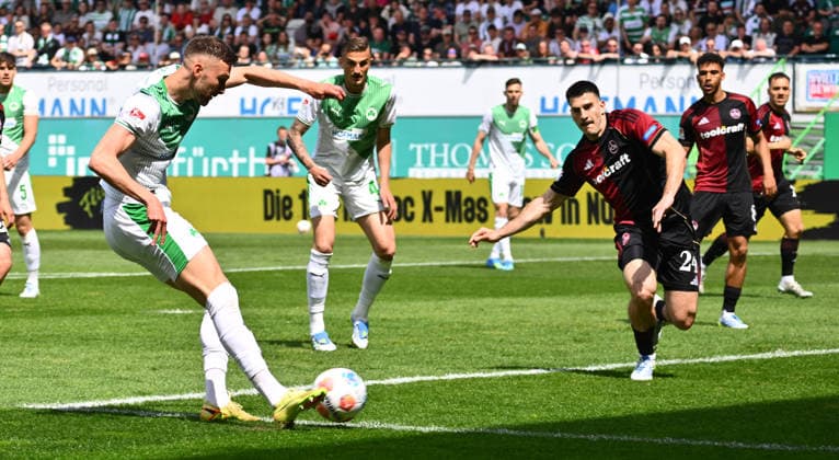 03 05 2026 Soccer Season 2025 2026 2 Soccer Bundesliga Derby Frankenderby 32 Matchday SpVgg Greuther Fürth Kleeblatt 1 FC Nürnberg FCN Club Sportfoto Zink xwoxzix DFL regulations prohibit any use of photographs as image sequences and or quasi video only for editorial use Felix Higl 18, SpVgg Greuther Fürth Luka Lochoshvili 24, 1 FC Nürnberg FCN Chance Torchance