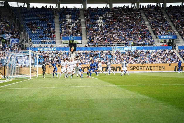 03 05 2026, xdaymx, Soccer 2 Bundesliga, Karlsruher SC SV Darmstadt 98 Fabian Holland SV Darmstadt 98 clears a corner from Marvin Wanitzek Karlsruher SC DFL DFB REGULATIONS PROHIBIT ANY USE OF PHOTOGRAPHS as IMAGE SEQUENCES and or QUASI VIDEO Karlsruhe