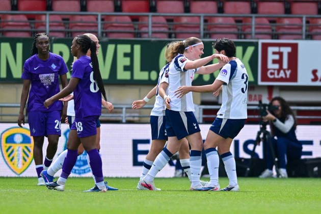 Tottenham Hotspur Women celebrate Signe Gaupset™s opening goal during the Women s Super League match between Tottenham Hotspur Women and London City Lionesses at the Brisbane Road, London, England on 3 May 2026. Copyright: xPhilxHutchinsonx 44910014