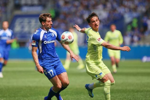 Magdeburg, Saxony-Anhalt, Germany, 03 05 2026 Avnet Arena 32 Matchday, Season 2025 26, 2 Soccer Bundesliga 1 FC Magdeburg Hertha BSC Alexander Nollenberger 17, 1 FC Magdeburg and Michal Karbownik 33, Hertha BSC in duel Copyright: xdtsxNachrichtenagenturx dts_117427