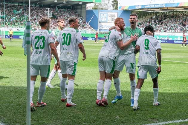 Branimir Hrgota 10 Spvgg Greuther Fuerth cheers energetically with Paul Will 13 Spvgg Greuther Fuerth and Noel Futkeu 9 Spvgg Greuther Fuerth after the 1 0, SpVgg Greuther Fuerth vs 1 FC Nuernberg, Football, Men, 2 Bundesliga, DFL, Season 2025 2026, 32 Matchday, Second round, 03 05 2026 DFB regulations prohibit any use of photographs as image sequences and or quasi video Fuerth Bayern Germany Copyright: xkolbert-press MartinxAgüerax