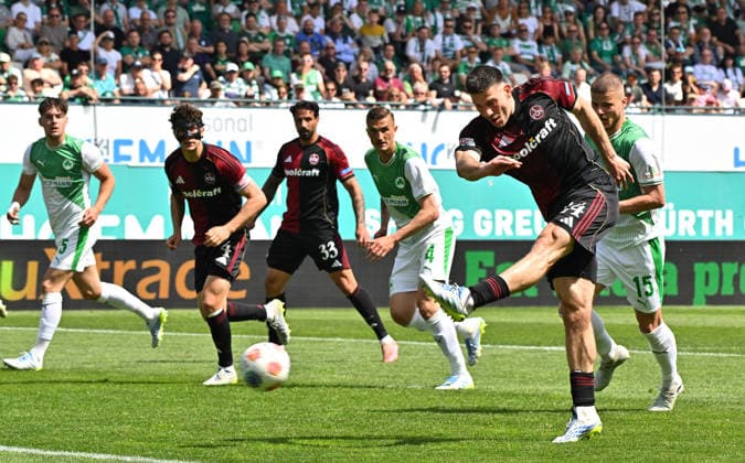 03 05 2026 Soccer Season 2025 2026 2 Soccer Bundesliga Derby Frankenderby 32 Matchday SpVgg Greuther Fürth Kleeblatt 1 FC Nürnberg FCN Club Sportfoto Zink MeZi xmexzix DFL regulations prohibit any use of photographs as image sequences and or quasi video only for editorial use Goal shot Luka Lochoshvili 24, 1 FC Nürnberg FCN before goal Goal shot to 1 1 by Fabio Gruber 4, 1 FC Nürnberg FCN
