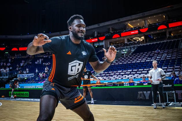 Basketball Berlin 03 05 2026 Season 2025 2026 EasyCredit BBL 1 Bundesliga Men, Men Alba Berlin NINERS Chemnitz Amadou Sow Chemnitz, No 12