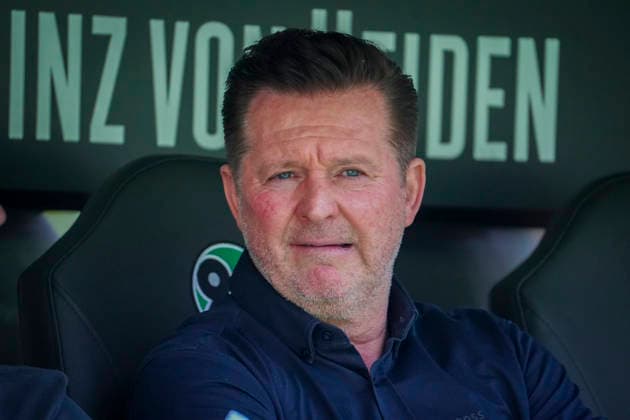 Germany Soccer 2 Bundesliga 2025 2026, 32 Matchday Hannover 96 vs Preußen Münster Heinz von Heiden Arena Stadion Hannover Portrait photo, portrait, single shot, portrait Christian Titz Coach Hannover 96 Hannover Copyright: xAymanxAlahmedx