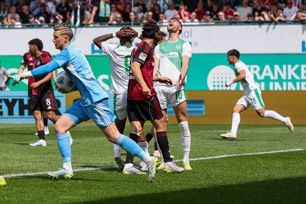 Disappointment, Frustration at Felix Higl 18 Spvgg Greuther Fuerth after missed chance, Jan Reichert 1 1FC Nuernberg holds a ball, SpVgg Greuther Fuerth vs 1 FC Nuernberg, Football, Men, 2 Bundesliga, DFL, Season 2025 2026, 32 Matchday, Second round, 03 05 2026 DFB regulations prohibit any use of photographs as image sequences and or quasi video Fuerth Bayern Germany Copyright: xkolbert-press MartinxAgüerax