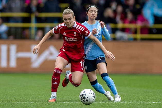RECORD DATE NOT STATED 3rd May 2026; Joie Stadium, Manchester, England; Womens Super League Football, Manchester City versus Liverpool; Beata Olsson of Liverpool Women under pressure from Yui Hasegawa of Manchester City Women TimxWilliams