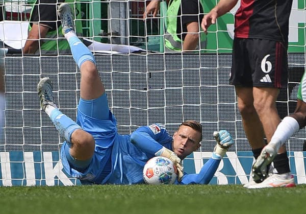 03 05 2026, xhbx, Soccer 2 Bundesliga, SpVgg Greuther Fuerth 1 FC Nuremberg v l Jan Reichert 1 FC Nuernberg DFL DFB REGULATIONS PROHIBIT ANY USE OF PHOTOGRAPHS as IMAGE SEQUENCES and or QUASI VIDEO Fuerth