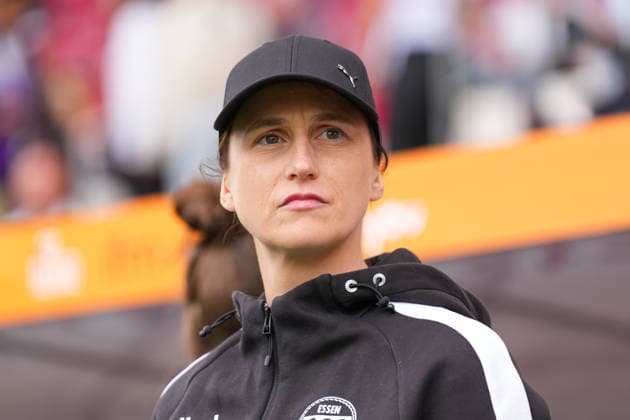 03 05 2026, xydrx, Women, Football, 1 Womens Bundesliga, SGS Essen Bayer 04 Leverkusen, Season 2025 2026, Stadion an der Hafenstraße Heleen Jaques Head Coach SGS Essen DFB regulations prohibit any use of photographs as image sequences and or quasi video Copyright: HMBxMedia YannisxDreimann