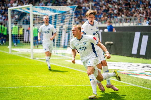 03 05 2026, xdaymx, Soccer 2 Bundesliga, Karlsruher SC SV Darmstadt 98 Goal celebration of Isac Lidberg SV Darmstadt 98 in front of the fans for the 1 1 equalizer DFL DFB REGULATIONS PROHIBIT ANY USE OF PHOTOGRAPHS as IMAGE SEQUENCES and or QUASI VIDEO Karlsruhe