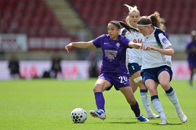 Delphine Cascarino of London City Lionesses with the ball as Signe Gaupset of Tottenham Hotspur Women closes during the Women s Super League match between Tottenham Hotspur Women and London City Lionesses at the Brisbane Road, London, England on 3 May 2026. Copyright: xPhilxHutchinsonx 44910026