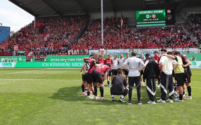03 05 2026 Soccer Season 2025 2026 2 Soccer Bundesliga 32 Matchday SpVgg Greuther Fürth Kleeblatt 1 FC Nürnberg FCN Club Derby Frankenderby Sportfoto Zink DaMa xdaxmax DFL regulations prohibit any use of photographs as image sequences and or quasi video only for editorial use Miroslav Miro Klose Trainer 1 FC Nürnberg FCN speaks disappointed disappointment after end of match to Mannschaft Team