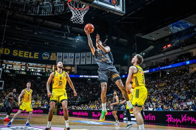Basketball Berlin 03 05 2026 Season 2025 2026 EasyCredit BBL 1 Bundesliga Men, Men Alba Berlin NINERS Chemnitz Brevin Pritzl Crailsheim, No 00