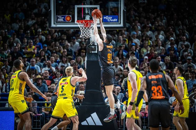 Basketball Berlin 03 05 2026 Season 2025 2026 EasyCredit BBL 1 Bundesliga Men, Men Alba Berlin NINERS Chemnitz Yordan Minchev Chemnitz, No 91