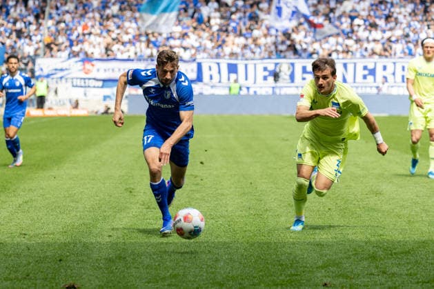Germany 2 Bundesliga, Matchday 32, 03 05 2026, Season 2025 2026,1 FC Magdeburg vs Hertha BSC, Avnet Arena Nollenberger Alexander 1 FC Magdeburg, 17 in duel against Karbownik Michal Hertha BSC, 33 Copyright: xMichellexLukax
