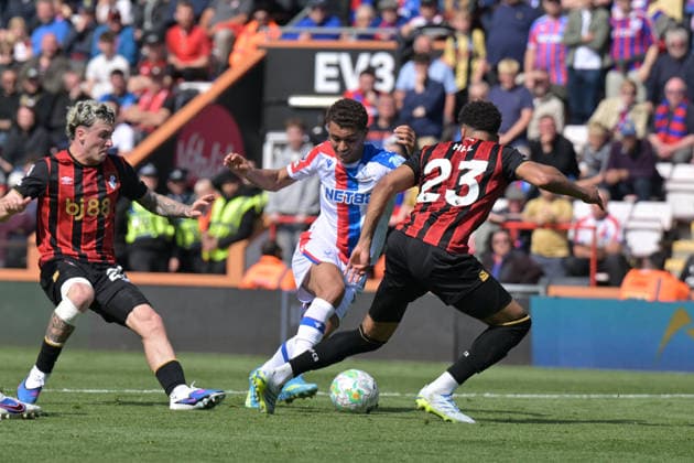 Bournemouth v Crystal Palace, Premier League Brennan Johnson (11) of Crystal Palace on the attack battles for possession with James Hill (23) of AFC Bournemouth during the Premier League match between Bournemouth and Crystal Palace at the Vitality Stadium, Bournemouth, UK on 3 May 2026. Bournemouth Vitality Stadium Dorset UK Editorial use only DataCo restrictions apply See www.football-dataco.com , Copyright: xGrahamxHuntx PSI-24199-0078