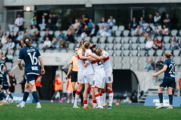 03.05.26, Women, Football, 2.Bundesliga, Season 2025 2026, VFL Bochum 1848 - VfB Stuttgart, Matchday 24 Nicole Billa ( 26 - VfB Stuttgart) celebration of the goal for the 2:0 with the team BOCHUM Lohrheidestadion - Wattenscheid NRW Deutschland