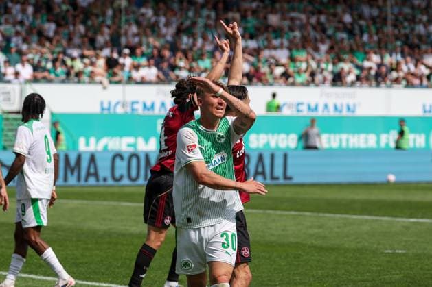 Disappointment, frustration at Felix Klaus 30 Spvgg Greuther Fuerth , SpVgg Greuther Fuerth vs 1 FC Nuernberg, Football, Men, 2 Bundesliga, DFL, Season 2025 2026, 32 Matchday, Second Round, 03 05 2026 DFB regulations prohibit any use of photographs as image sequences and or quasi video Fuerth Bayern Germany Copyright: xkolbert-press MartinxAgüerax