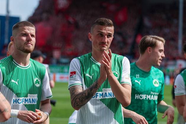 Jan Elvedi 15 Spvgg Greuther Fuerth and Philipp Ziereis 4 Spvgg Greuther Fuerth thank the fans, SpVgg Greuther Fuerth vs 1 FC Nuernberg, Football, Men, 2 Bundesliga, DFL, Season 2025 2026, 32 Matchday, Return round, 03 05 2026 DFB regulations prohibit any use of photographs as image sequences and or quasi video Fuerth Bayern Germany Copyright: xkolbert-press MartinxAgüerax