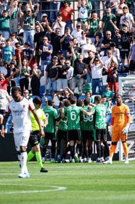 Sassuolo celebrates after scoring the gol of 2-0 during the italian soccer Serie A match US Sassuolo vs Ac Milan at Mapei Stadium in Reggio Emilia, Italy on May 03, 2026 during US Sassuolo vs AC Milan, Italian soccer Serie A match in Reggio Emilia, Italy, May 03 2026  Copyright: xLucaxDiliberto IPAxSportx xipa-agency.netx xx IPA_74406963 IPA_Agency_IPA74406963