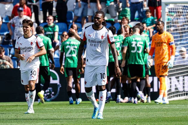 Delusion of Rafael Leao (Milan) during the italian soccer Serie A match US Sassuolo vs Ac Milan at Mapei Stadium in Reggio Emilia, Italy on May 03, 2026 during US Sassuolo vs AC Milan, Italian soccer Serie A match in Reggio Emilia, Italy, May 03 2026  Copyright: xLucaxDiliberto IPAxSportx xipa-agency.netx xx IPA_74406964 IPA_Agency_IPA74406964