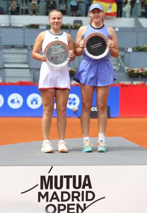 Alberto Simon Mirra Andreeva and Diana Shnaider pose with the runners up s trophy, during the trophy presentation ceremony of the women doubles final of the Mutua Madrid Open tennis tournament at the Caja Magica, in Madrid on May 3, 2026 Copyright: xALBERTOxSIMONx AgenciaxLOFx