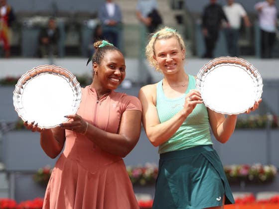 Alberto Simon Taylor Townsend and Katerina Siniakova pose with the winners trophies, during the trophy presentation ceremony of the women doubles final of the Mutua Madrid Open tennis tournament at the Caja Magica, in Madrid on May 3, 2026 Copyright: xALBERTOxSIMONx AgenciaxLOFx