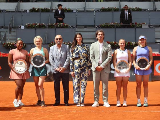 Alberto Simon Taylor Townsend and Katerina Siniakova pose with the winners trophies and MIrra Andreeva and Diana Shnaider with the runners up s trophy, accompanied by the tournament co directors, Feliciano Lopez and Garbine Muguruza, and by the president of the Spanish Tennis Federation, Miguel Diaz, during the trophy presentation ceremony of the women doubles final of the Mutua Madrid Open tennis tournament at the Caja Magica, in Madrid on May 3, 2026. Copyright: xALBERTOxSIMONx AgenciaxLOFx
