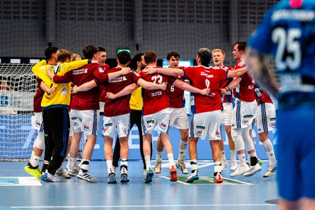 03.05.2026, xdobgx, Handball Daikin HBL, Handball Verein Hamburg HSV - TVB Stuttgart v.l. Jubel ueber den Sieg, Jubel nach Spielende Hamburg *** 03 05 2026, xdobgx, Handball Daikin HBL, Handball Sport Verein Hamburg HSV TVB Stuttgart v l Cheering about the victory, cheering after the end of the game Hamburg