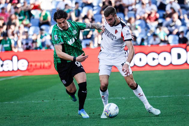 Sa9o and Strahinja Pavlovic (Milan) during the italian soccer Serie A match US Sassuolo vs Ac Milan at Mapei Stadium in Reggio Emilia, Italy on May 03, 2026 during US Sassuolo vs AC Milan, Italian soccer Serie A match in Reggio Emilia, Italy, May 03 2026  Copyright: xLucaxDiliberto IPAxSportx xipa-agency.netx xx IPA_74407698 IPA_Agency_IPA74407698