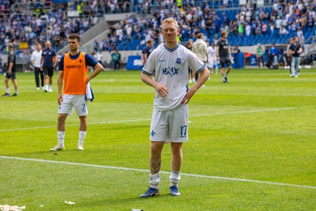 03 05 26 Karlsruher SC SV Darmstadt Germany, Darmstadt, 03 05 26, Soccer, 2 Bundesliga, Karlsruher SC SV Darmstadt Kai Klefisch SV Darmstadt , Disappointment