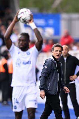 AJ Auxerre v Angers SCO - Ligue 1 McDonald s 2025 2026 Christophe PELISSIER (Entraineur Auxerre AJA) during the Ligue 1 McDonald s match between Auxerre and Angers at Stade Abbe Deschamps on May 3, 2026 in Auxerre, France. Auxerre France  Copyright: xFEPx 776348374