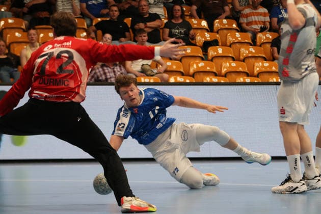 03 05 2026 Handball Men 2025 2026 2 Handball Bundesliga 30 Matchday Dessau Roßlauer HV 06 TV Großwallstadt Anhalt Arena Dessau Tim Hertzfeld Dessau, 72, blue is fouled Dessau Roßlau Sachsen Anhalt Germany
