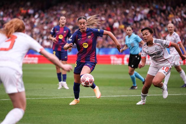 May 3, 2026, Barcelona, Barcelona, SPAIN: Clara Serrajordi Diaz of FC Barcelona, Barca and Momoko Tanikawa of FC Bayern Munchen in action during the UEFA WomenÃ¢â‚¬â ¢s Champions League 2025 26 Semi Final second leg, football match played between FC Barcelona and FC Bayern Munchen at Spotify Camp Nou stadium on May 03, 2026 in Barcelona, Spain. Barcelona SPAIN - ZUMAa181 20260503_zaa_a181_172 Copyright: xJavierxBorregox