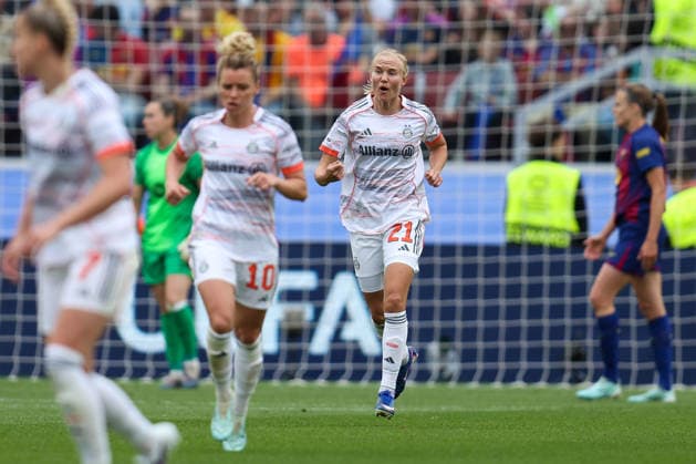 BARCELONA, SPAIN, MAY 3: Pernille Harder (21 Bayern Munich) celebrates after scoring during the UEFA Womens Champions League match between FC Barcelona, Barca and Bayern Munich at Spotify Camp Nou on May 3rd, 2026 in Barcelona, Spain (Photo by Alexander Canillas Sports Press Photo)  Copyright: xAlexanderxCanillas SPPx Sportspressphoto_SPR140986