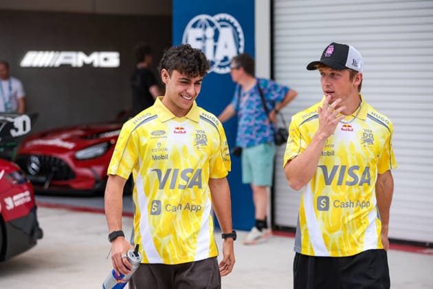 F1 - MIAMI GRAND PRIX 2026 LINDBLAD Arvid (gbr), Visa Cash App RB F1 Team VCARB03, LAWSON Liam (nzl), Visa Cash App RB F1 Team VCARB03, portrait during the Formula 1 Miami Grand Prix 2026, 4th round of the 2026 Formula One World Championship, WM, Weltmeisterschaft from May 1 to 3, 2026 on the Miami International Autodrome, in Miami Gardens, USA - Miami GardensUnited States Copyright: xDPPIx