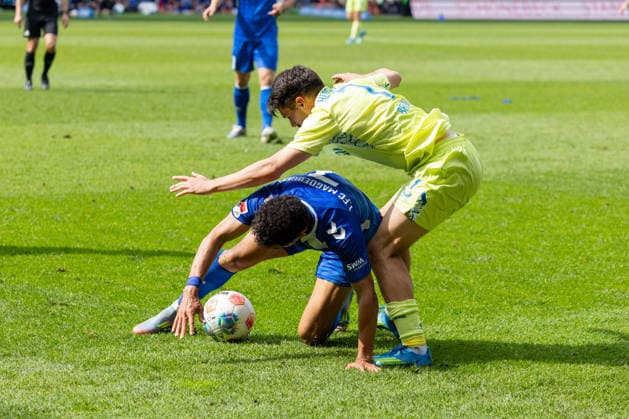 Germany 2 Bundesliga, 32 Matchday, 03 05 2026, Season 2025 2026,1 FC Magdeburg vs Hertha BSC, Avnet Arena Brekalo Josip Hertha BSC, 7 in duel against Bockhorn Herbert 1 FC Magdeburg, 7 Copyright: xMichellexLukax