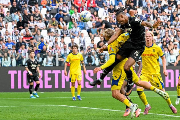 Juventus Khephrem Thuram makes an attempt to score during the Serie A soccer match between Juventus and Hellas Verona at the Allianz Stadium in Turin, Italy - Sunday, May 03, 2026. - Soccer .  Copyright: xTanoxPecoraro LaPressex