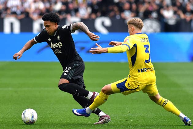 Torino 03 05 2026 - campionato di calcio serie A Juventus-Hellas Verona foto Image nella foto: Weston McKennie-Martin Frese 