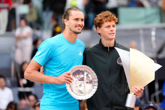 Mutua Madrid Open - Day Fourteen Jannik Sinner of Italy with Alexander Zverev of Germany after Men s Singles final match on Day Fourteen of the Mutua Madrid Open 2026, ATP, Tennis Herren Masters 1000 and WTA, Tennis Damen 1000 tournament celebrates at La Caja Magica on May 3, 2026 in Madrid, Spain. Madrid Spain  Copyright: xJosexBretonx originalFilename:bretonhernandez-mutuamad260503_npJCK.jpg