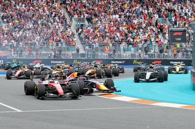 Start, Kimi Antonelli Mercedes AMG Petronas 12 , Max Verstappen Oracle Red Bull Racing 3 , Charles Leclerc Scuderia Ferrari HP 16 , Grand Prix of Miami, Motorsport, Men, Formula 1, Race, 03 05 2026 Miami Florida USA Copyright: xkolbert-press ChristianxKolbertx