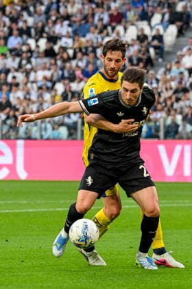Juventus Fabio Miretti fights for the ball during the Serie A soccer match between Juventus and Hellas Verona at the Allianz Stadium in Turin, Italy - Sunday, May 03, 2026. - Soccer .  Copyright: xTanoxPecoraro LaPressex