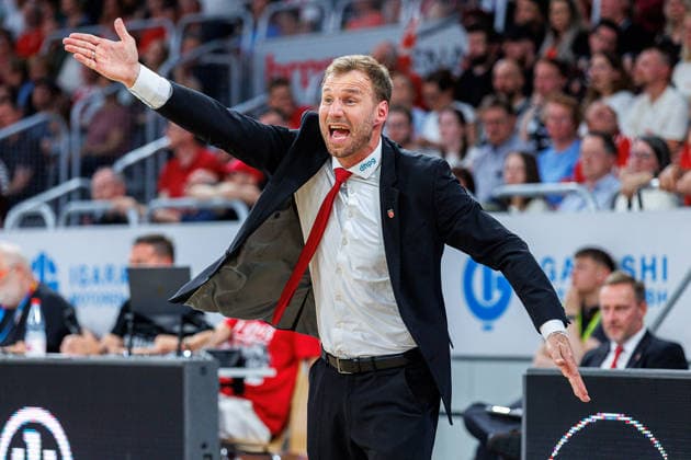 Anton Gavel BMA365 Bamberg Baskets, Coach , single picture, single photo, portrait, portraet, cheers, jubilation, positive emotions, positive emotion, BMA365 Bamberg Baskets vs Veolia Towers Hamburg, Basketball, easyCredit BBL, 32 Matchday, 03 05 2026 BMA365 Bamberg Baskets vs Veolia Towers Hamburg, Basketball, easyCredit BBL, 32 Matchday, 03 05 2026 Bamberg Copyright: xEibner-Pressefoto G.xSantemizx EP_EER