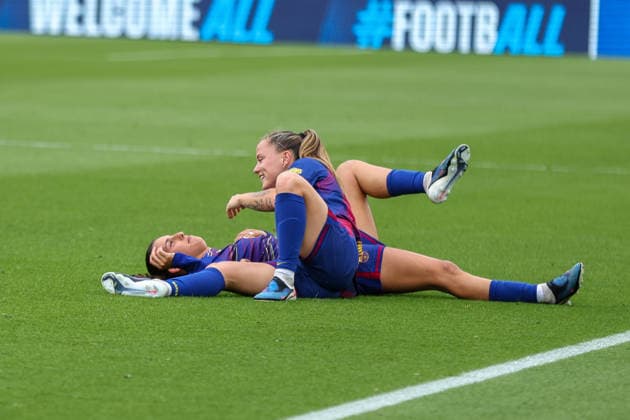 BARCELONA, SPAIN, MAY 3: Claudia Pina (9 FC Barcelona, Barca and Kika Nazareth (18 FC Barcelona) during the UEFA Womens Champions League match between FC Barcelona and Bayern Munich at Spotify Camp Nou on May 3rd, 2026 in Barcelona, Spain (Photo by Alexander Canillas Sports Press Photo)  Copyright: xAlexanderxCanillas SPPx Sportspressphoto_SPR141179