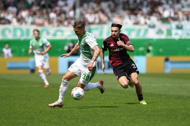 276. Frankenderby: SpVgg Greuther Fuerth vs. 1.FC Nürnberg Football, 2nd Bundesliga 276. Frankenderby: SpVgg Greuther Fuerth vs. 1.FC Nürnberg 3 May 2026 Sportpark Ronhof Thomas Sommer, Fuerth, Germany Image: Felix Klaus (Fürth) in action against Berkay Yilmaz (Nürnberg) DFL regulations prohibit any use of photographs as image sequences and or quasi-video Copyright: xPresseFotoxEvansx xRyanxEvansx
