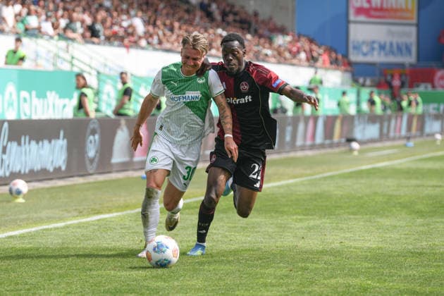 276. Frankenderby: SpVgg Greuther Fuerth vs. 1.FC Nürnberg Football, 2nd Bundesliga 276. Frankenderby: SpVgg Greuther Fuerth vs. 1.FC Nürnberg 3 May 2026 Sportpark Ronhof Thomas Sommer, Fuerth, Germany Image: (fLTR) Felix Klaus (Fürth), Rabby Nzingoula (Nürnberg) DFL regulations prohibit any use of photographs as image sequences and or quasi-video Copyright: xPresseFotoxEvansx xRyanxEvansx