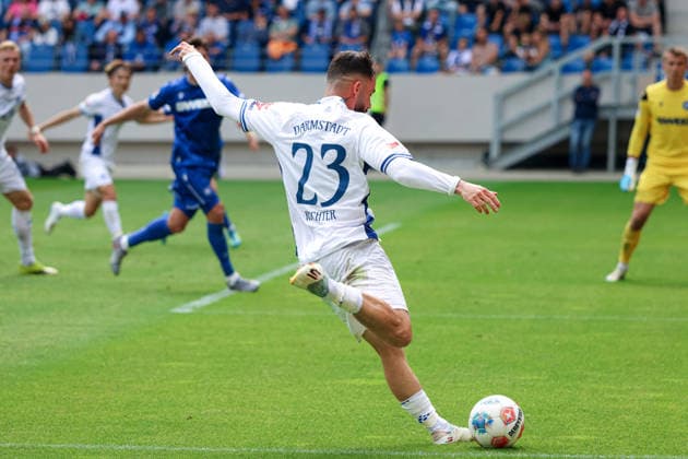 Germany Karlsruher SC vs SV Darmstadt 98, Matchday 32, 2 Bundesliga, Season 2025 26, BBBank Wildpark Karlsruhe Marco Richter, SV Darmstadt 98, 23 Karlsruhe BBBank Wildpark Baden Württemberg Germany Copyright: xBenedictxChristx